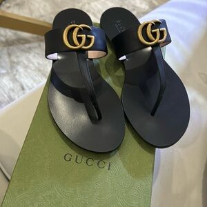 Gucci sandals brand new